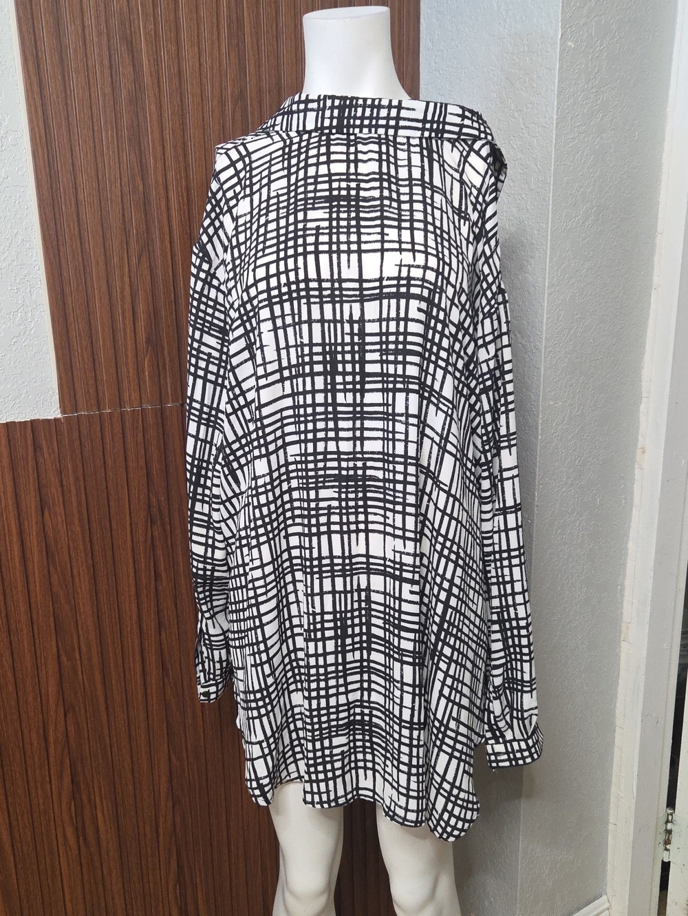 Ava & Viv Black and White Grid Shirt 3xlarge Size [1851] - Picture 5 of 7